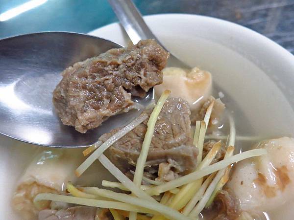 【嘉義美食】王家祖傳本產牛雜湯-在地人必吃的牛肉湯