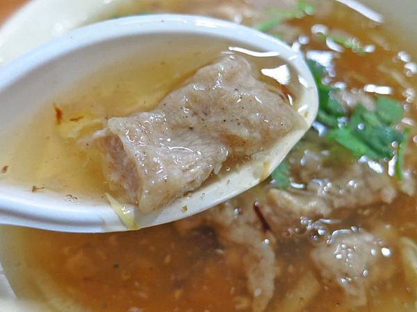【新莊美食】正統肉羹麵-24小時全年無休宵夜好選擇