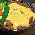 【桃園餐廳】開丼燒肉vs丼飯-主菜滿到爆出來的超邪惡丼飯