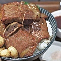 【桃園餐廳】開丼 燒肉vs丼飯-主菜滿到爆出來的超邪惡丼飯