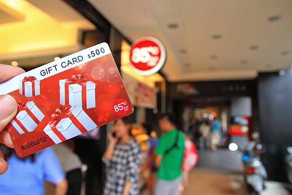 85度C禮物卡上市-創意送禮好選擇，高CP值餐點咖啡、蛋糕、麵包全在這裡