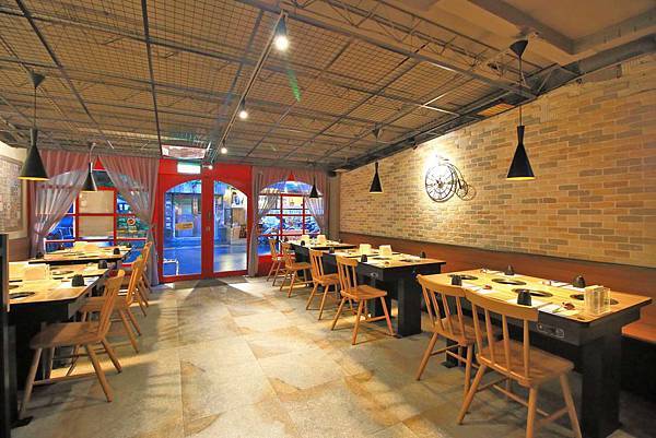 【台北美食】劉震川日韓大食館-獨創超大份量韓式火烤二吃