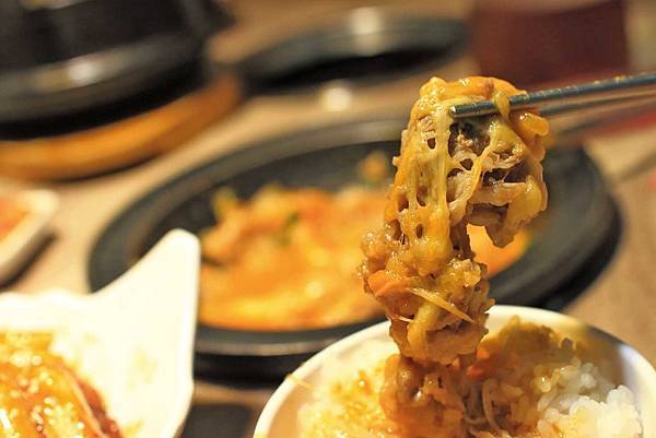 【台北美食】劉震川日韓大食館-獨創超大份量韓式火烤二吃