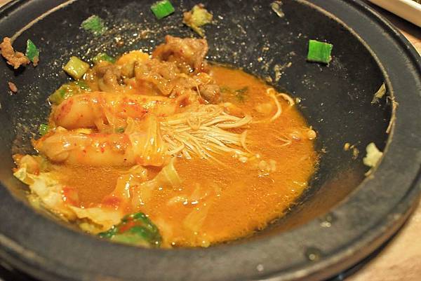 【台北美食】劉震川日韓大食館-獨創超大份量韓式火烤二吃