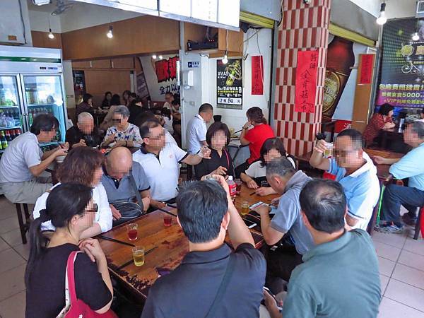 【桃園美食】南平鵝肉專賣店-用餐時間人潮滿滿的鵝肉店