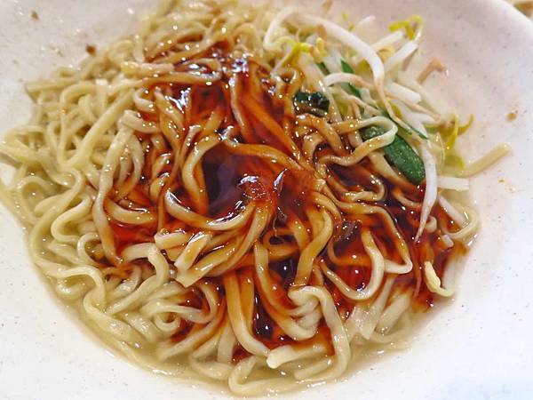 【桃園美食】南平鵝肉專賣店-用餐時間人潮滿滿的鵝肉店