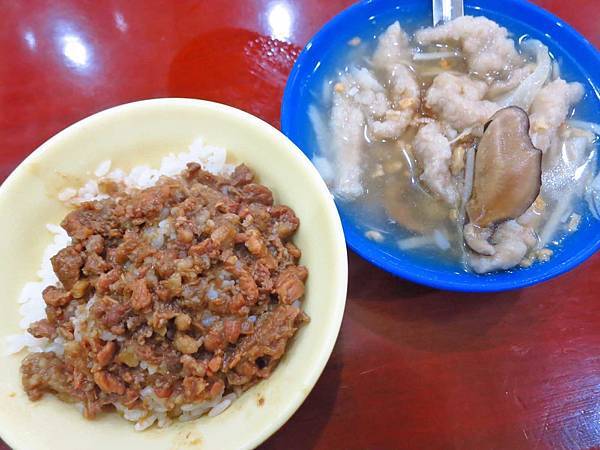 【台北美食】三元號-寧夏夜市的老字號魯肉飯 【台北美食】三元號-寧夏夜市的老字號魯肉飯