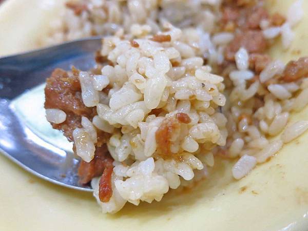 【台北美食】三元號-寧夏夜市的老字號魯肉飯