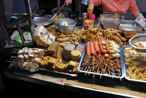 【三重美食】阿嬤無骨鹽酥雞-附近居民才知道的鹹酥雞店