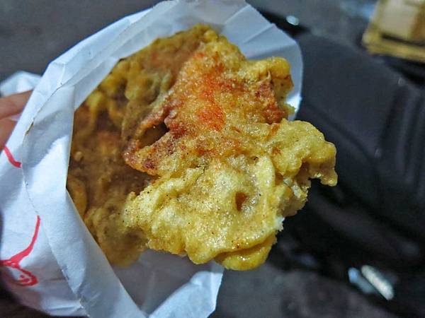 【三重美食】阿嬤無骨鹽酥雞-附近居民才知道的鹹酥雞店 【三重美食】阿嬤無骨鹽酥雞-附近居民才知道的鹹酥雞店