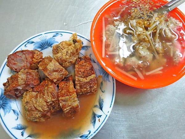 【台北美食】永樂雞捲大王-不起眼小巷裡的超強雞捲 【台北美食】永樂雞捲大王-不起眼小巷裡的超強雞捲