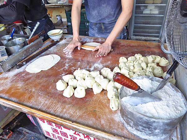 【台北美食】喜多士早餐店-美味又酥脆的手工蛋餅