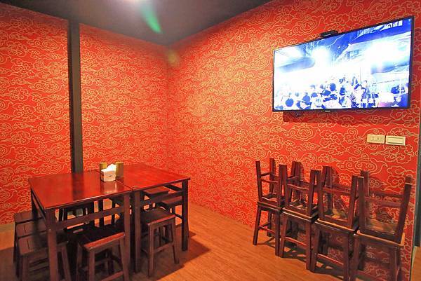 【蘆洲餐廳】黑炭燒烤本鋪-只要銅板價就能吃到高品質的燒烤店