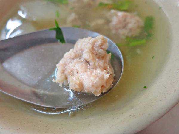 【板橋美食】新大鼎肉羹-美味又好吃的滷肉飯肉羹湯