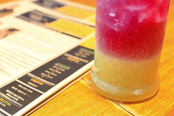 【中和餐廳】Mastro Cafe-超級巨無霸份量的戰斧豬排