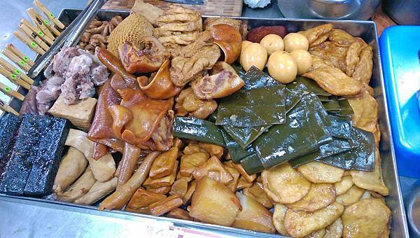 【新莊美食】珍珍小館-美味又順口的蕃茄牛肉麵