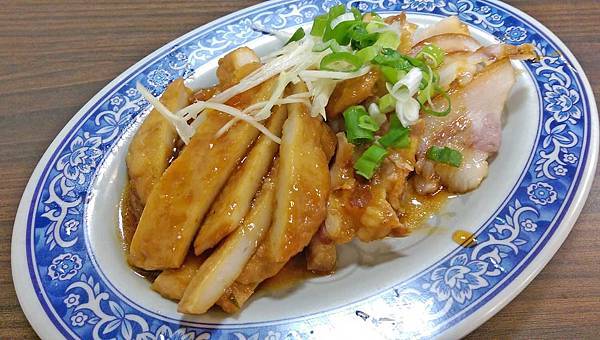 【新莊美食】珍珍小館-美味又順口的蕃茄牛肉麵
