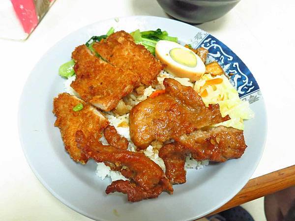 【澎湖美食】城隍廟前燒肉飯-吃了念念不忘的燒肉飯