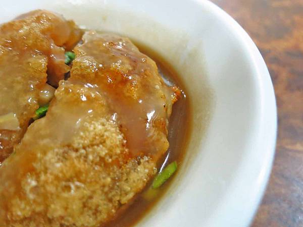 【台中美食】吳記脆皮肉圓-酥脆口感極佳的超人氣肉圓店