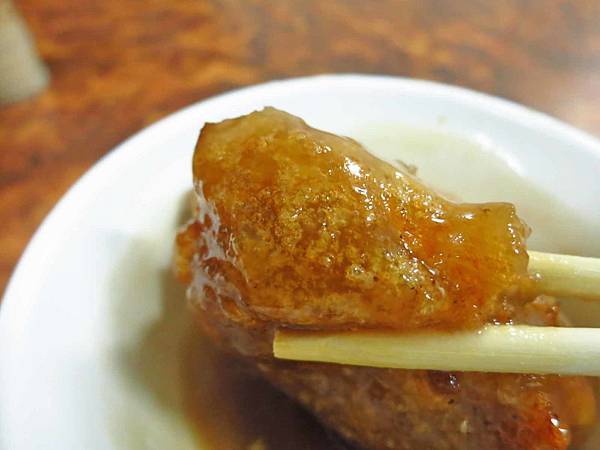 【台中美食】吳記脆皮肉圓-酥脆口感極佳的超人氣肉圓店