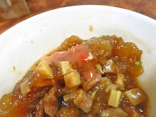 【台中美食】吳記脆皮肉圓-酥脆口感極佳的超人氣肉圓店