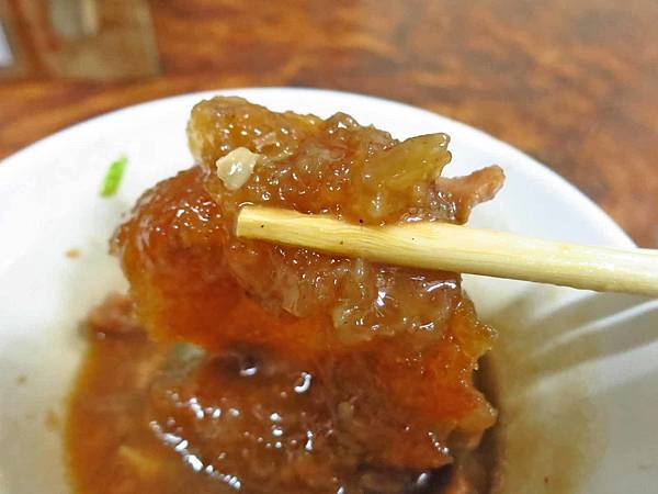 【台中美食】吳記脆皮肉圓-酥脆口感極佳的超人氣肉圓店