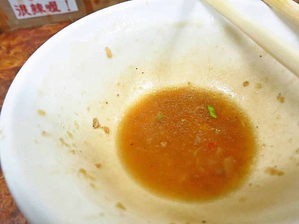 【台中美食】吳記脆皮肉圓-酥脆口感極佳的超人氣肉圓店