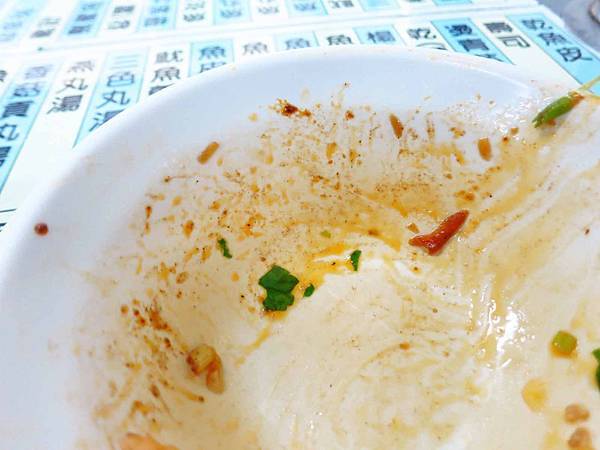 【台北美食】佳興魚丸店-每天現做60年老店魚丸湯