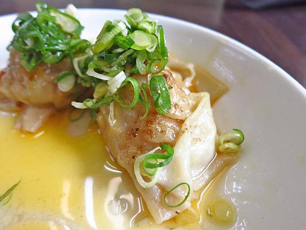 【中和美食】川味麵食-吃了會讓人難忘的紅油抄手