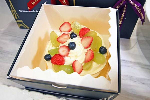 【台北美食】法國的秘密甜點－法國的秘密甜點 大安2店超驚人，限定藍紋乳酪鮮奶蛋糕，東區打卡新地標