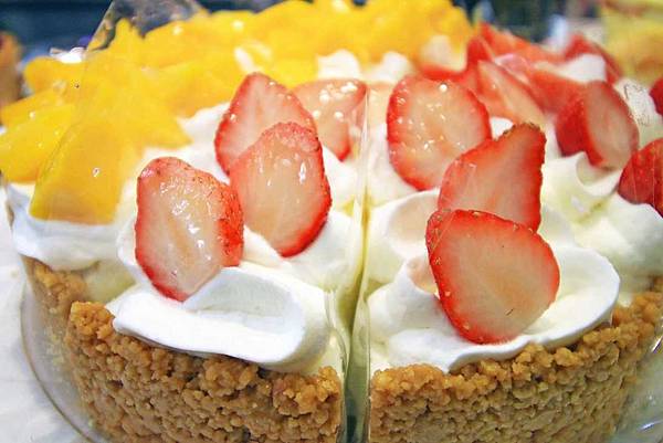 【台北美食】法國的秘密甜點－法國的秘密甜點 大安2店超驚人，限定藍紋乳酪鮮奶蛋糕，東區打卡新地標