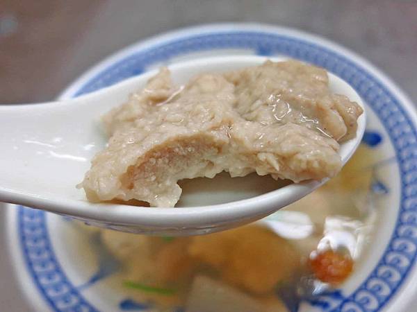 【台北美食】郭記大塊肉羹-比一般還要大二倍的肉羹