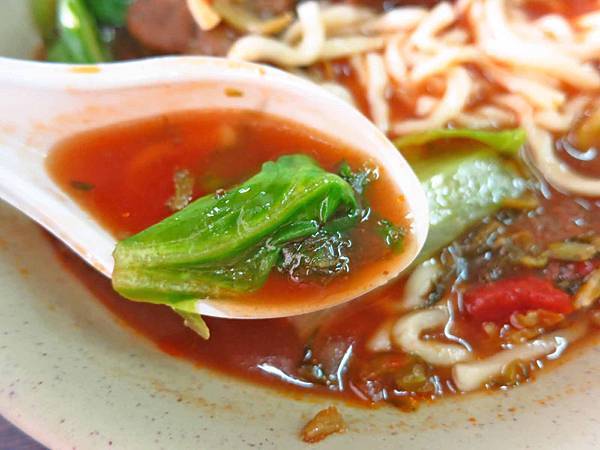 【新莊美食】挑嘴鳳小吃店-在地推薦的美食小吃店