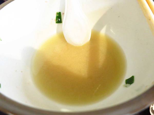 【台中美食】久流麵攤-只要60元就能吃到無敵大份量的什錦麵