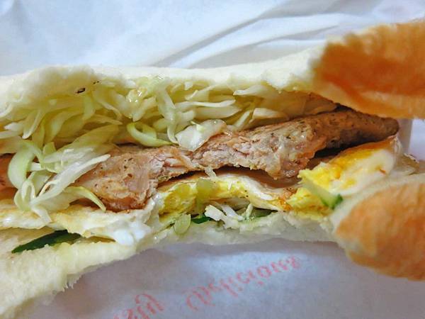 【蘆洲美食】盛茗手作吐司-不同一般口味的鮮奶吐司