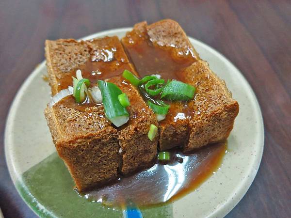 【板橋美食】陳記香菇肉粥-在地人也推薦的宵夜美食