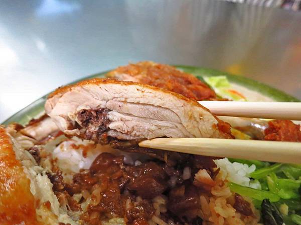 【台北美食】裕豐魯肉飯-每到用餐時間大排長龍的小吃店