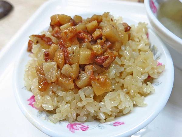 【台北美食】珠記大橋頭油飯-大橋頭捷運站附近的油飯