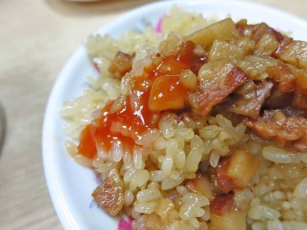 【台北美食】珠記大橋頭油飯-大橋頭捷運站附近的油飯