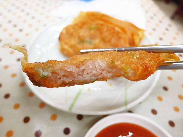 【新莊美食】古早味鹹湯圓-老舊夜市裡的60年老店