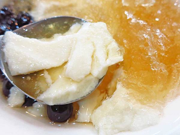 【蘆洲美食】許師傅豆花-綿密帶著豆香味的豆花