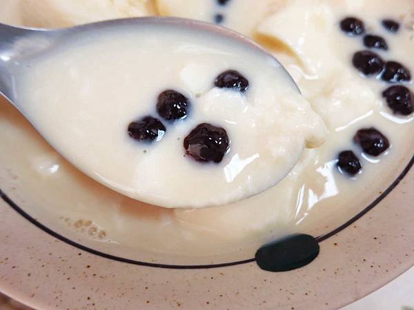 【中和美食】員山豆花-滿滿黃豆香的豆漿豆花