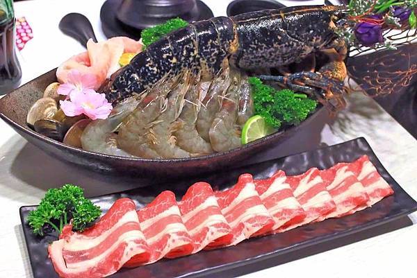 【蘆洲餐廳】恩家寶精緻鍋物-巨無霸加拿大直送龍蝦與創意冰火鍋