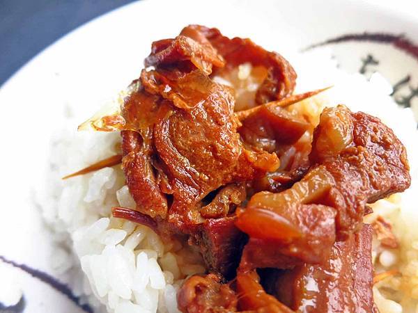 【台北美食】民族西路無名古早味焢肉飯-老饕級的低調隱藏版美食