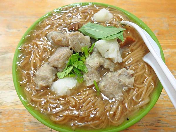 【淡水美食】麵線大王-滿滿配料的超豐富麵線