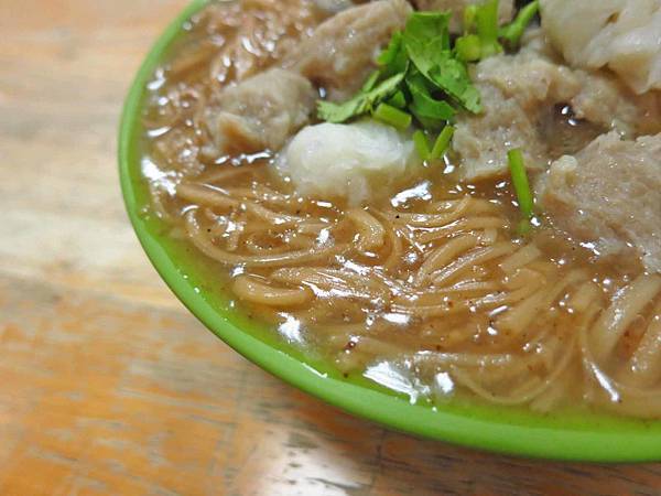 【淡水美食】麵線大王-滿滿配料的超豐富麵線