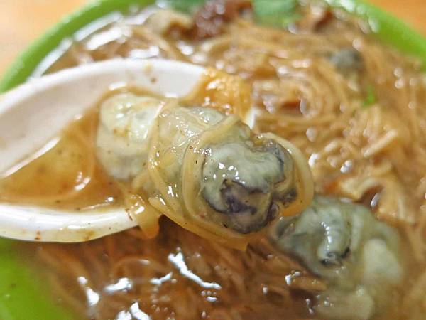 【淡水美食】麵線大王-滿滿配料的超豐富麵線