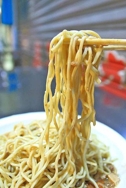 【板橋美食】老陳涼麵-每天只開四小時的宵夜美食