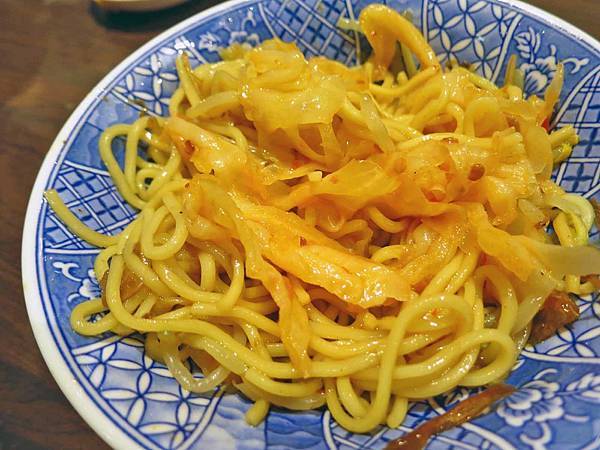 【台北美食】雅方福州魚丸店-市場裡的超人氣美食