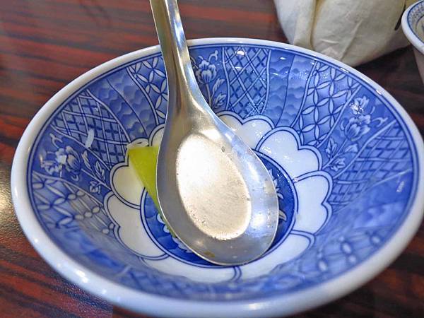 【板橋美食】肉羹林-帶有油蔥香的雞肉飯